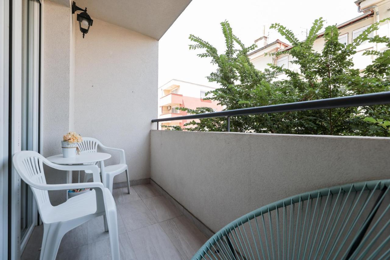 Two Bedroom Apartment With A Balcony Relja Zadar Dış mekan fotoğraf