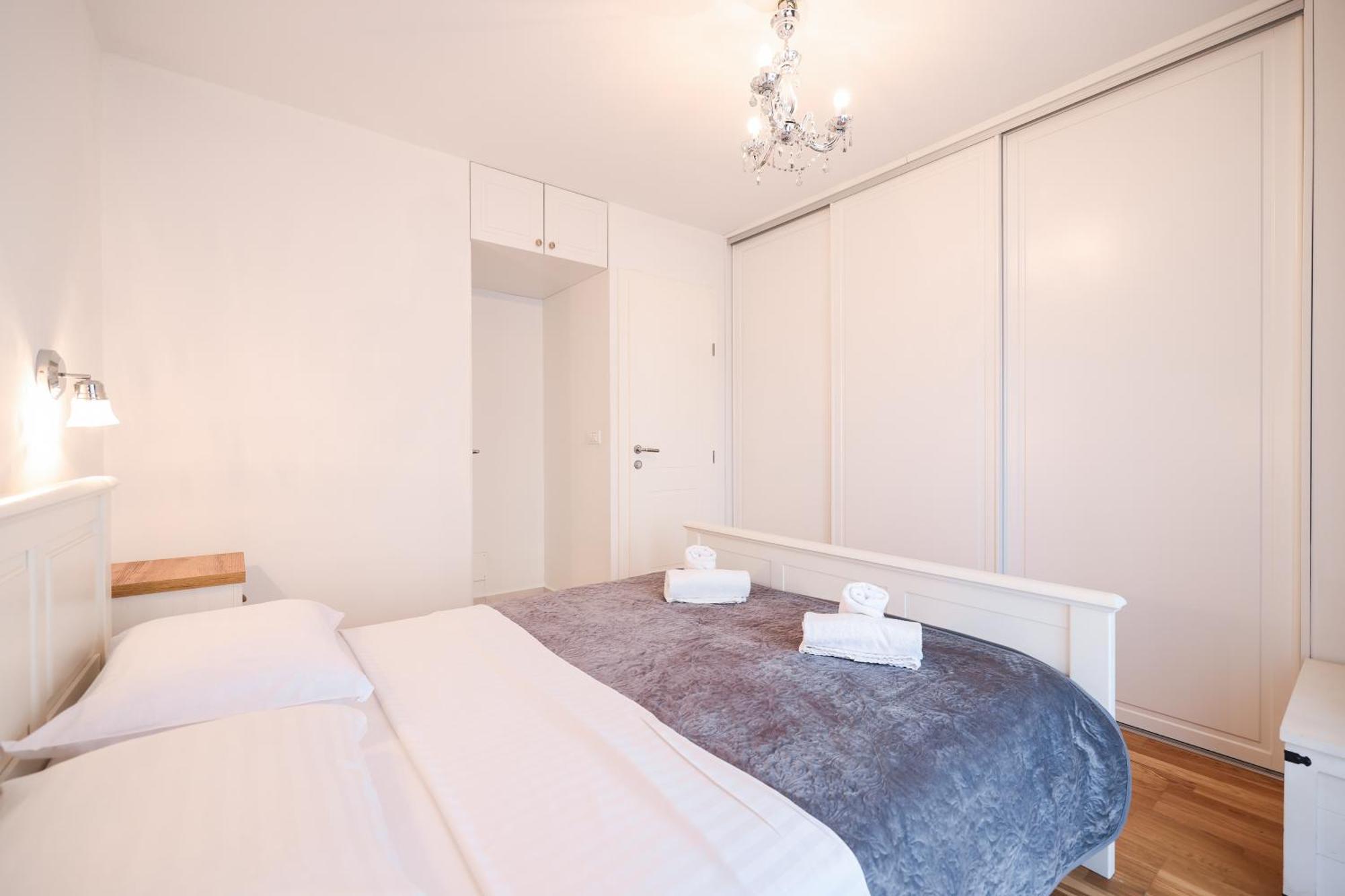 Two Bedroom Apartment With A Balcony Relja Zadar Dış mekan fotoğraf